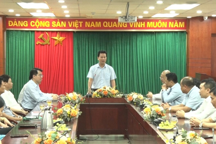 Bộ trưởng Đặng Quốc Khánh: “Mỗi nhà báo, phóng viên là cánh tay nối dài của Bộ TN&MT, sâu sát đến cơ sở”