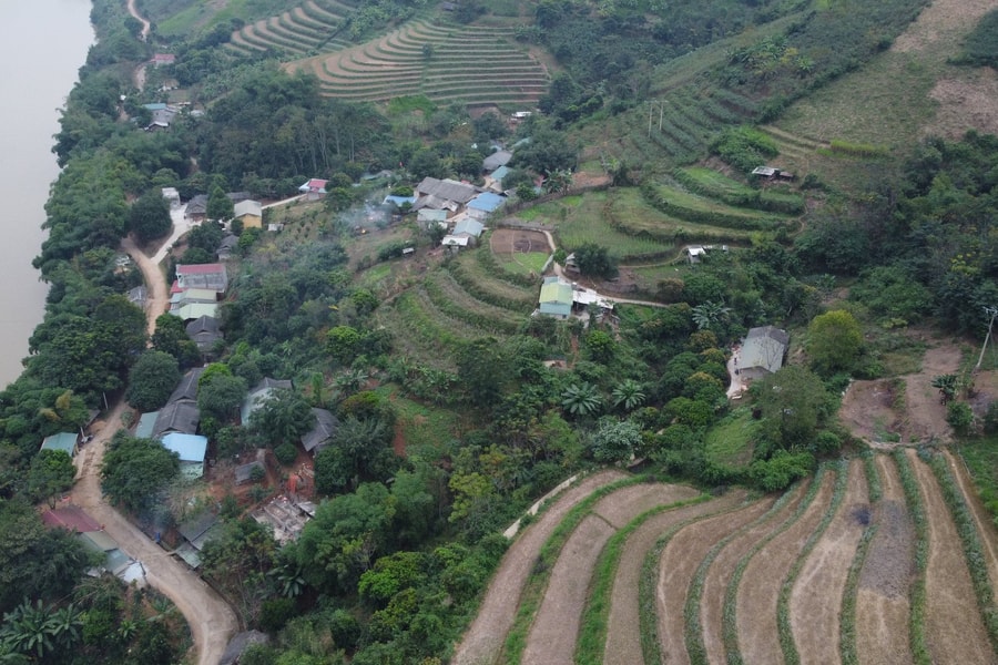 Hành trình hơn một thập kỷ xóa bản "trắng" đảng viên ở Mường Lát - Bài 1:  Kết luận 50 “kim chỉ nam” trong xây dựng Đảng