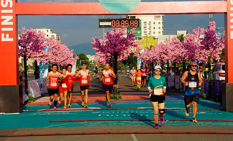 Quảng Bình: Hơn 1500 VĐV tham gia giải chạy Grand Marathon Đồng Hới