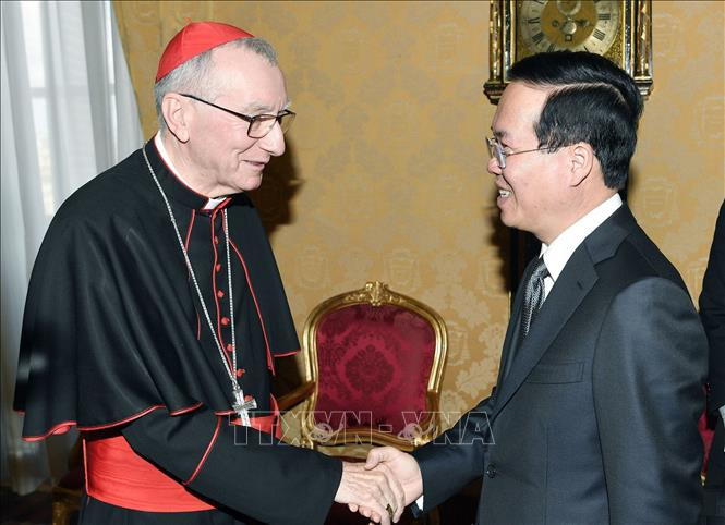 Chủ tịch nước Võ Văn Thưởng gặp Thủ tướng Tòa thánh Vatican, Hồng y Pietro Parolin