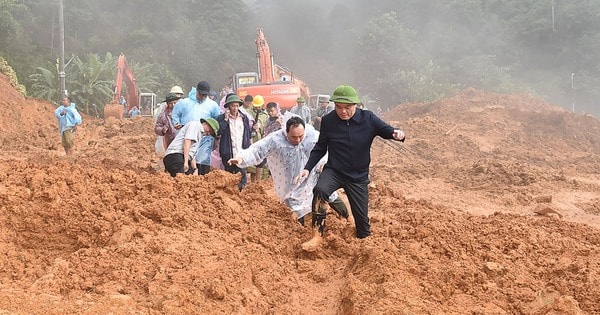 Phó Thủ tướng Trần Lưu Quang đến hiện trường kiểm tra, chỉ đạo khắc phục hậu quả vụ sạt lở nghiêm trọng tại Lâm Đồng