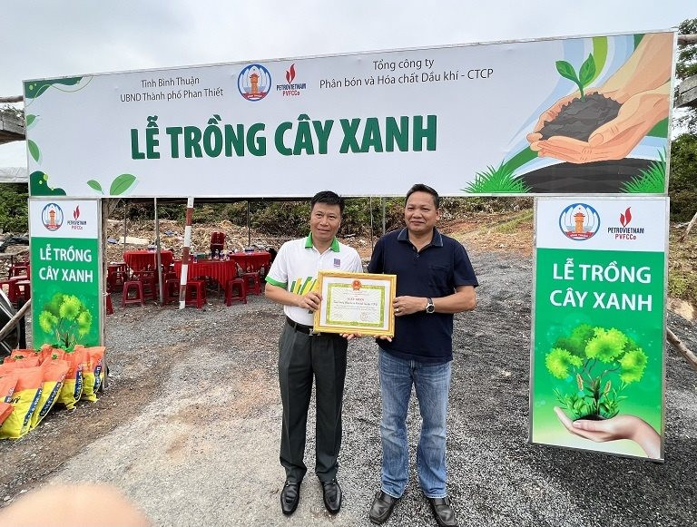 PVFCCo phát động chương trình trồng cây xanh tại Thành phố Phan Thiết