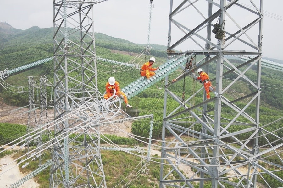 Bộ Công Thương yêu cầu đảm bảo cung ứng điện năm 2023