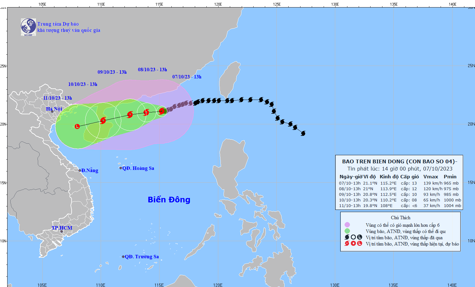 Bão số 4 hầu như ít dịch chuyển, cách Hồng Kông (Trung Quốc) hơn 100km