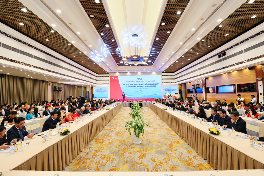 Nghị quyết mới đề cao vai trò của đội ngũ doanh nhân Việt Nam