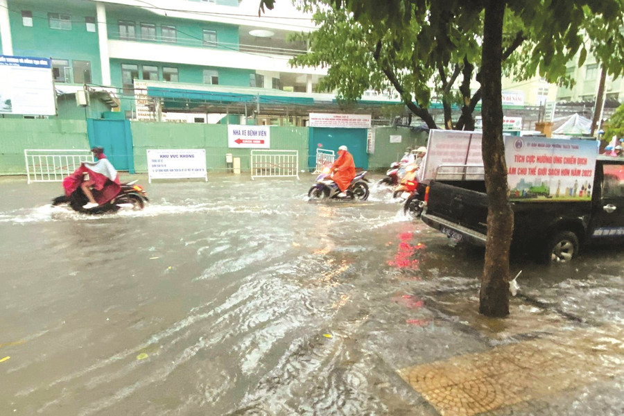 Ngập lụt ở đô thị biển Đà Nẵng: Đâu là giải pháp?