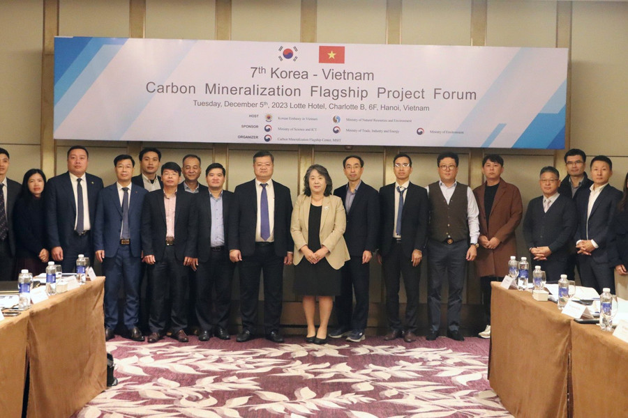 Việt Nam - Hàn Quốc tăng cường chia sẻ, phối hợp trong lĩnh vực khoáng hoá carbon