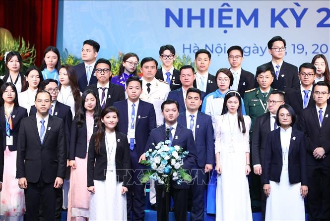 Anh Nguyễn Minh Triết làm Chủ tịch Hội Sinh viên Việt Nam khóa XI