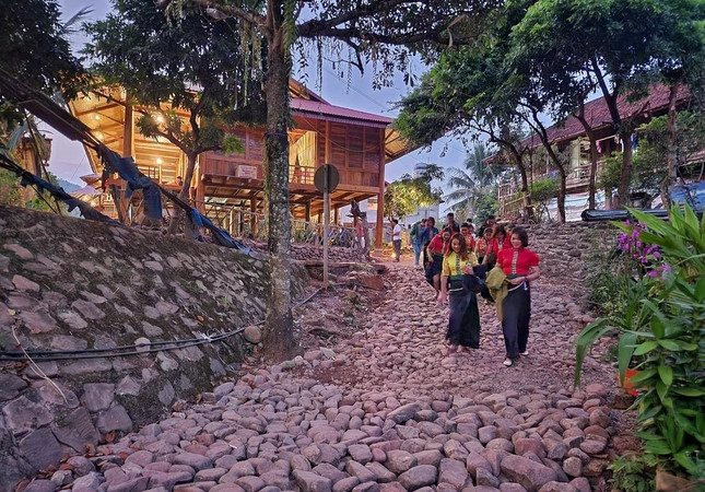 Điện Biên: Phát triển du lịch cộng đồng gắn với bảo vệ môi trường
