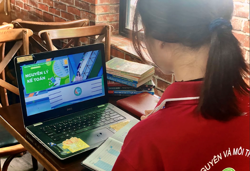 Trường Đại học TN&MT Hà Nội triển khai đào tạo trực tuyến trên hệ thống Hunre E-Learning