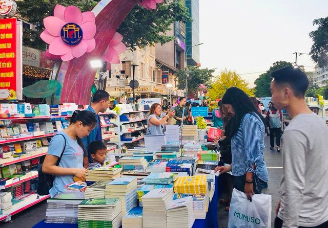 Hưởng ứng Ngày sách và Văn hoá đọc Việt Nam lần thứ 3 trên toàn quốc