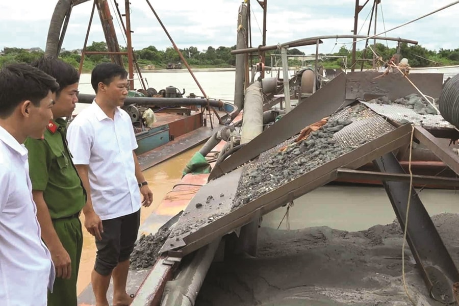 Thanh Hoá: Đưa hoạt động khai thác cát sỏi lòng sông đi vào nền nếp