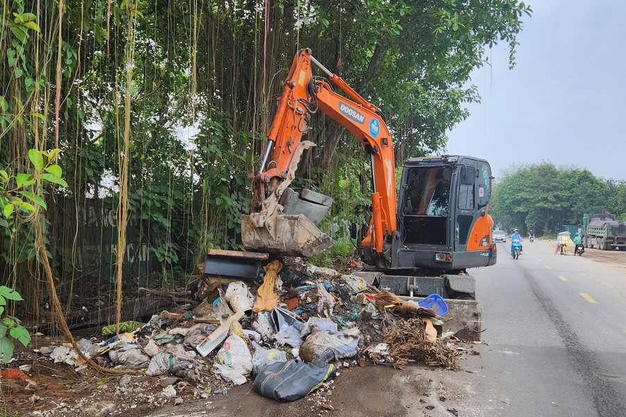 Hà Nội: Phường Kiến Hưng dọn dẹp vệ sinh môi trường sau phản ánh của Báo TN&MT