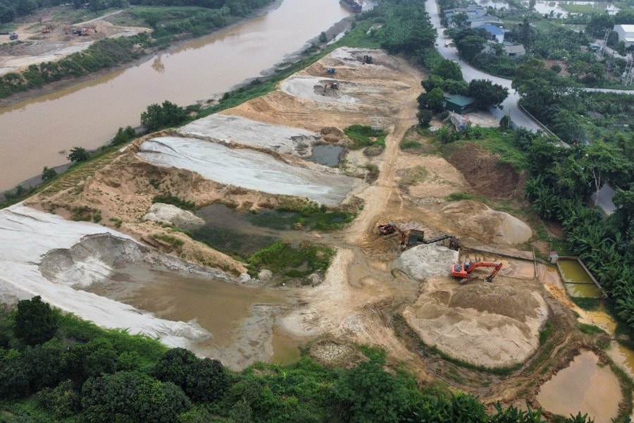 TP. Thanh Hóa: Nhiều bãi tập kết cát chưa lắp trạm cân, vi phạm mốc giới