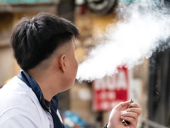 Để thế hệ tương lai không nghiện nicotine: Các chuyên gia tiếp tục đề xuất cấm hoàn toàn thuốc lá mới