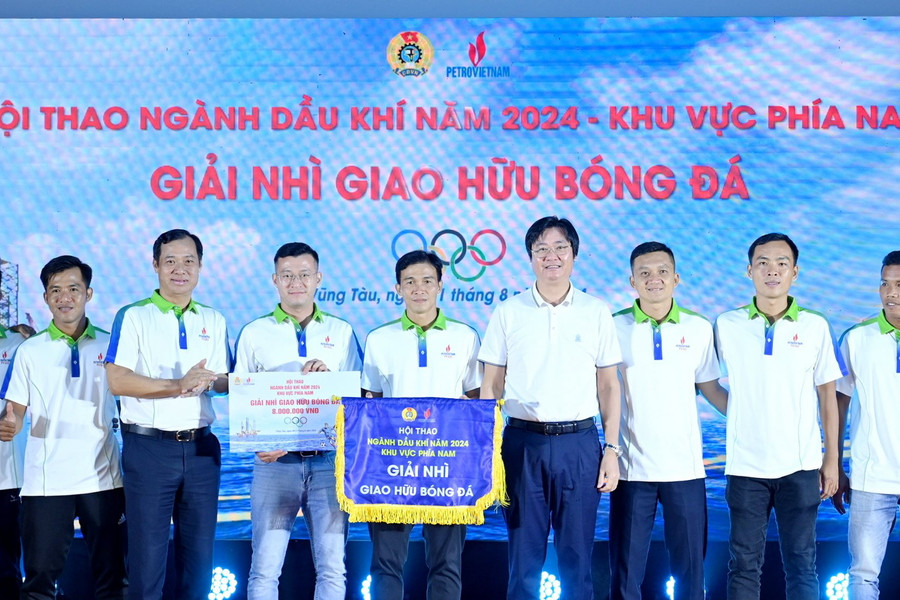 Hội thao ngành Dầu khí 2024: PV GAS tôn vinh tinh thần “Một đội ngũ - Một mục tiêu”