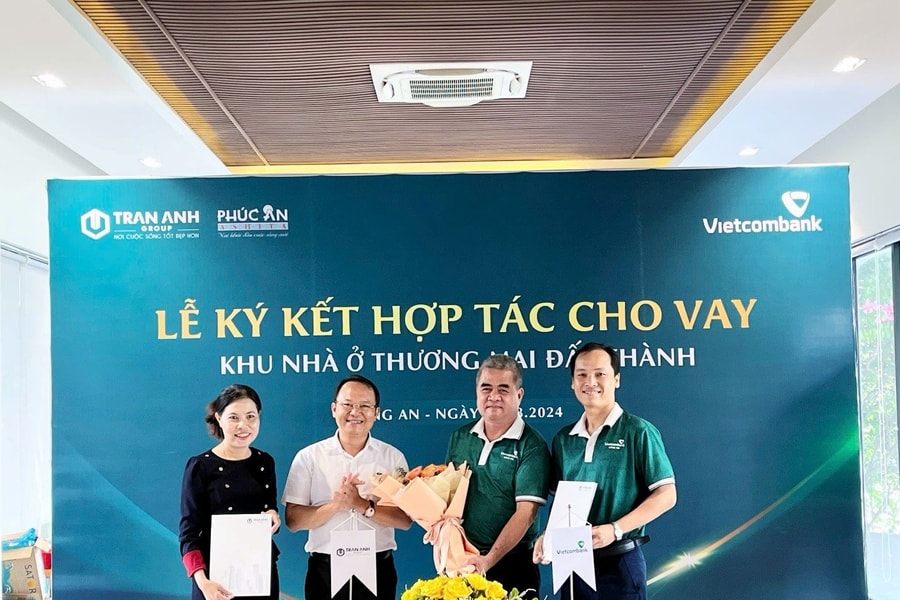 Trần Anh Group ký kết hợp tác với Vietcombank chi nhánh Long An