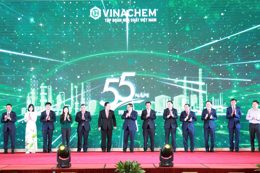 VINACHEM: Kỷ niệm 55 năm Ngày truyền thống ngành hóa chất Việt Nam