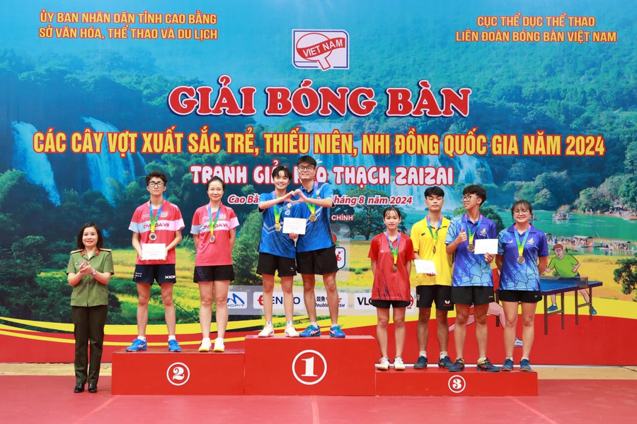 Bóng bàn CAND – T&T về nhất toàn đoàn với 14 huy chương vàng giải trẻ quốc gia