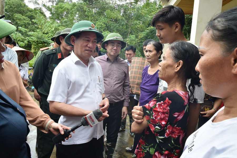 Phó Thủ tướng Hồ Đức Phớc kiểm tra, chỉ đạo công tác phòng, chống mưa lũ tại Bắc Kạn