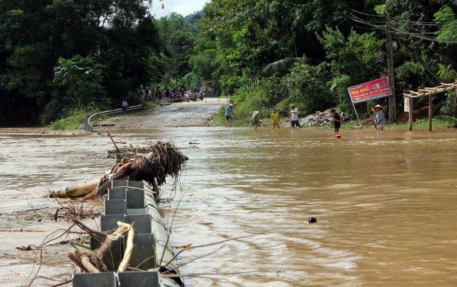 Lũ lớn trên sông Đồng Nai và miền Trung: Nhiều sông vượt báo động 2