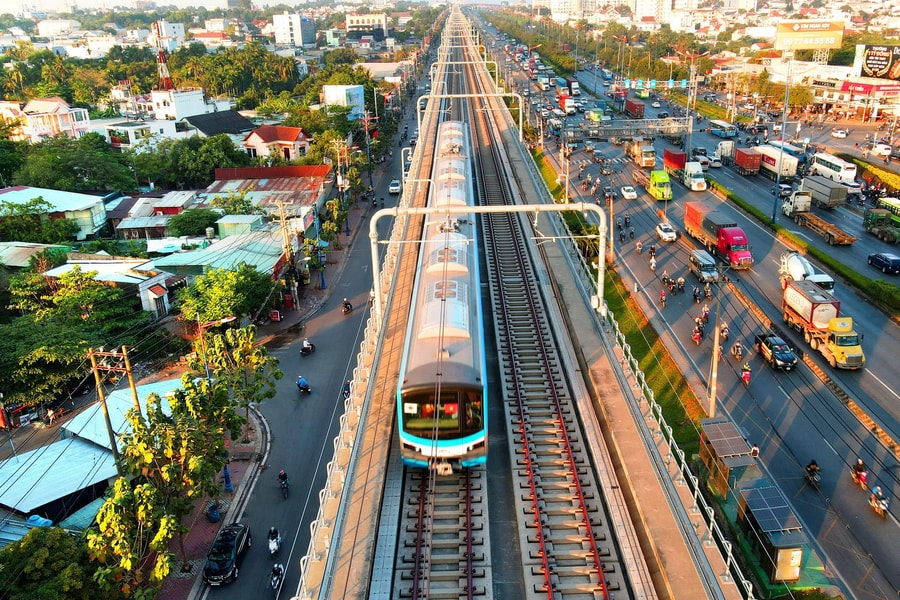 Khẩn trương hoàn thiện Đề án phát triển mạng lưới đường sắt đô thị tại 2 thành phố lớn