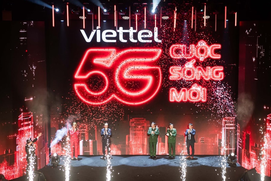 Viettel khai trương mạng 5G đầu tiên tại Việt Nam