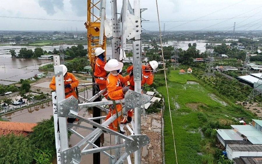 EVNSPC: Đóng điện, đưa vào vận hành các công trình lưới điện trọng điểm