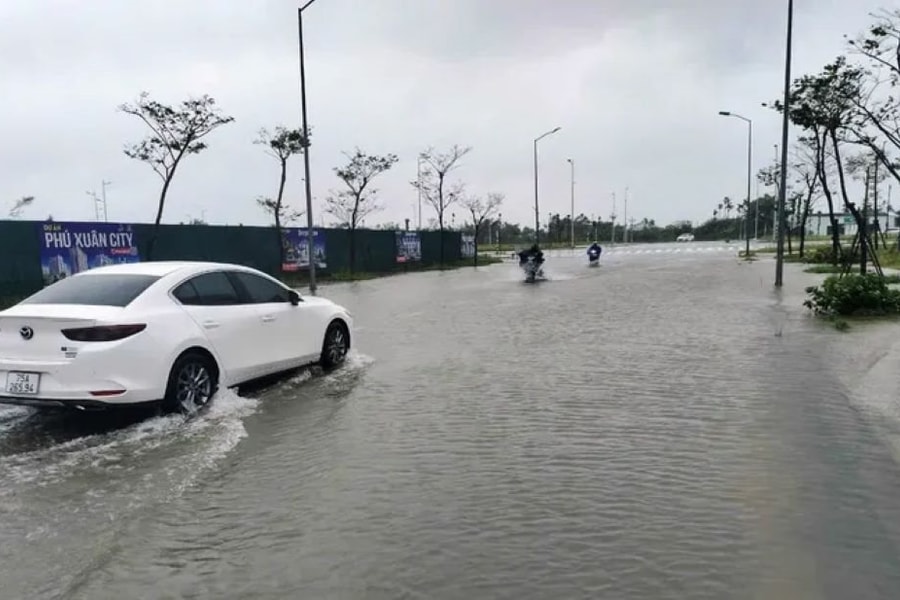 Bão số 7 tan thành vùng áp thấp