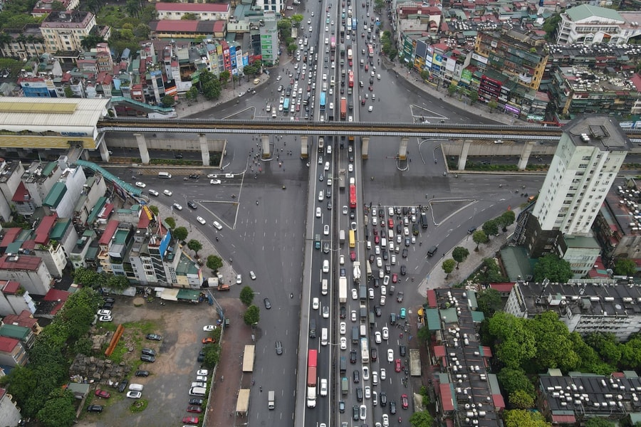 Hà Nội: Tổ chức lại giao thông ngã tư Khuất Duy Tiến - Nguyễn Trãi