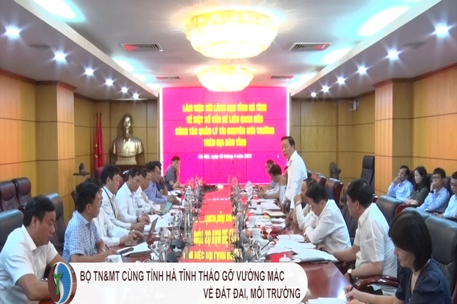 Bộ TN&MT cùng Hà Tĩnh tháo gỡ vướng mắc về đất đai, môi trường